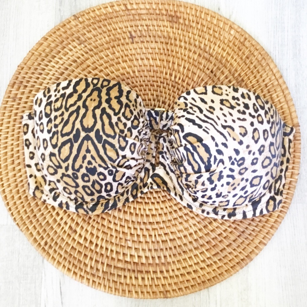 Victoria’s Secret Leopard Print Swimsuit Top Size 36 D Padded Top